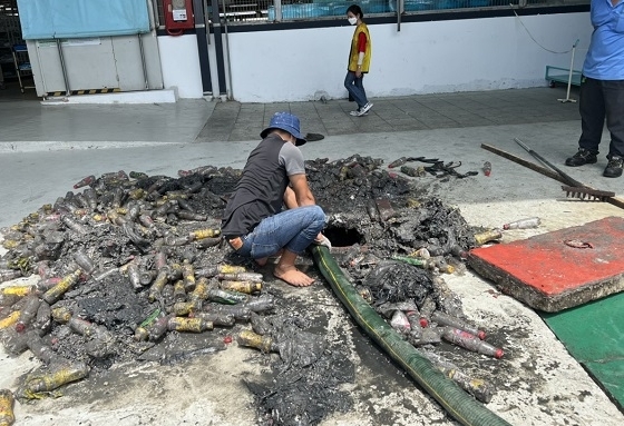 Thong cầu cống nghẹt đồng tháp